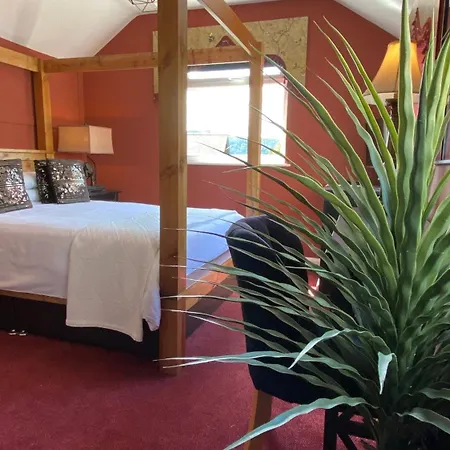 Keepers * Bowness-on-Windermere